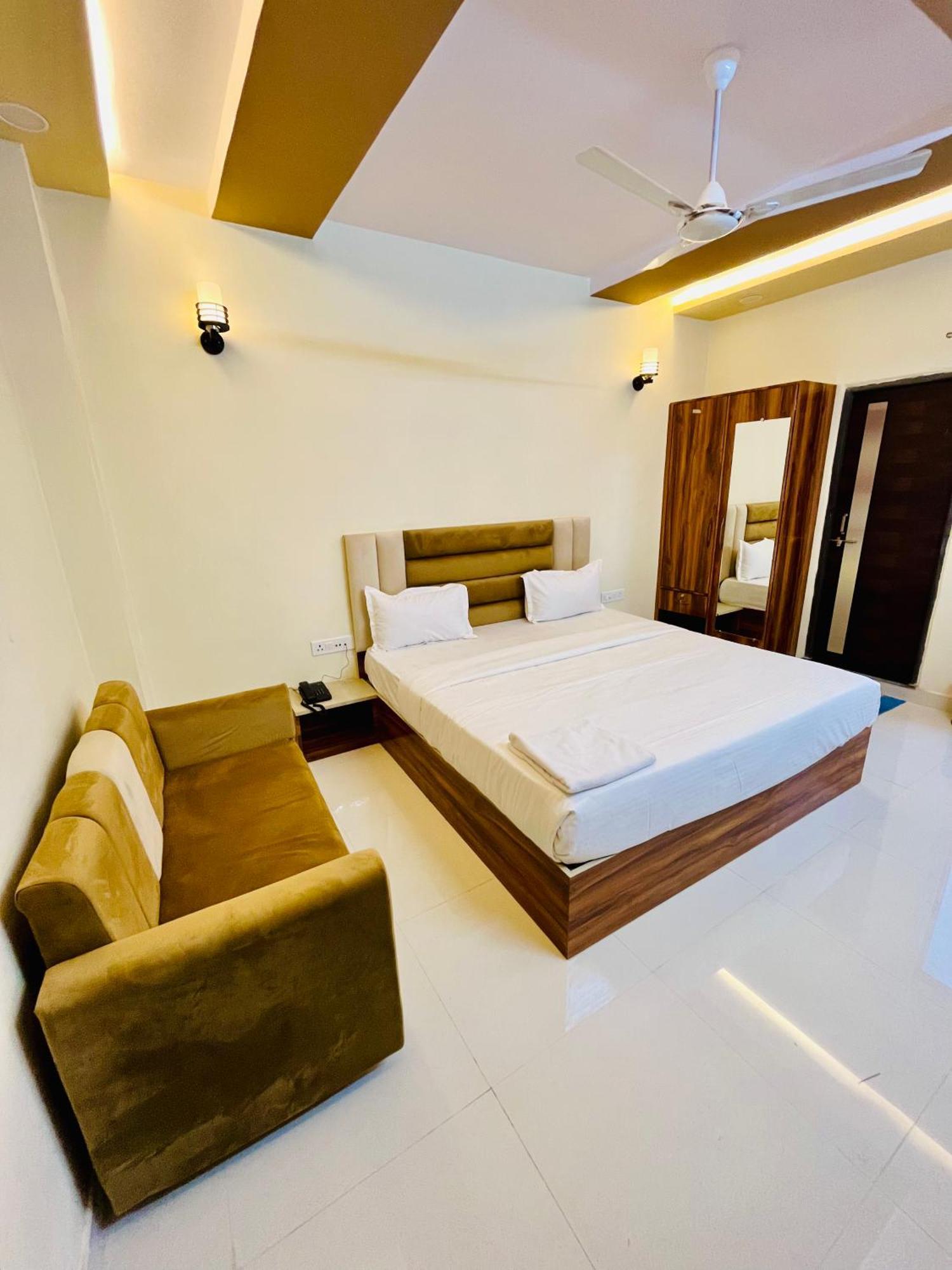 Hotel Rahat Jhalawar Εξωτερικό φωτογραφία